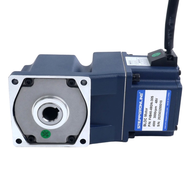 Motor BLDC con engranaje de 48V, 40W, 100RPM, 2,76Nm(390,20oz.in), Caja de cambios de ángulo recto 30:1 - F4B40-48GN-30S/4GN30RC | StepperOnline