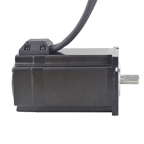 Motor de bucle cerrado Nema 24 serie P 3Nm(424.83oz.in) con codificador 1000PPR(4000CPR)