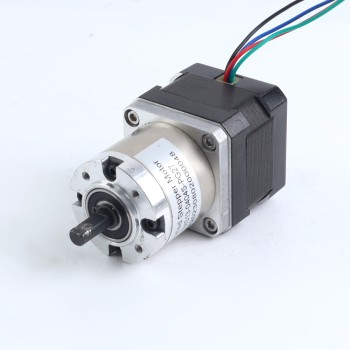 Usado – Disponible en China - Motor paso a paso Nema 17 Bipolar L=34mm con 27:1 Reductor planetario