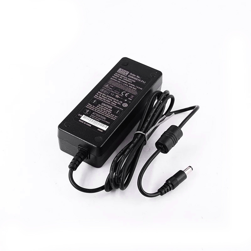 GSM40A15-P1J MEANWELL 40W 15VDC 2.67A 115/230VACAC-DCAdaptador médicoVerde confiable
