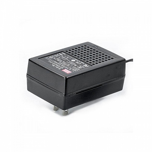 GST25U12-P1J MEANWELL 25W 12VDC 2.08A 115/230VACAC-DCAdaptador industrialVerde confiable