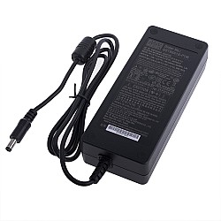 GST90A19-P1M MEANWELL 90W 19VDC 4.74A 115/230VACAC-DCAdaptador industrialVerde confiable