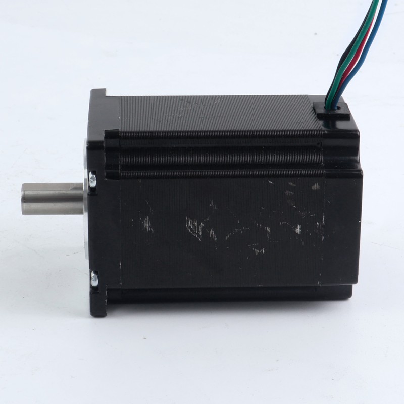 Usado – Disponible en China - Motor paso A paso Nema 23 2,4Nm(339,87oz.in) 4A 57x57x82mm 10mm eje 4 cables - 23HS32-4004S-C8-USED | StepperOnline