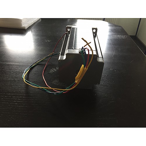 Productos de segunda mano - Nema 42 CNC Motor paso A Paso Bipolar 30Nm(4248oz.in) 8A 110x110x201mm 4 Hilos - 42HS79-8004S-USED | StepperOnline