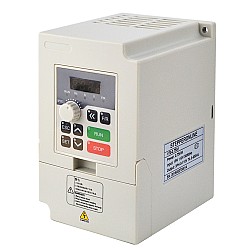 VFD 0.75KW 1HP 7.0A 110V Inversor de motor de accionamiento de frecuencia variable